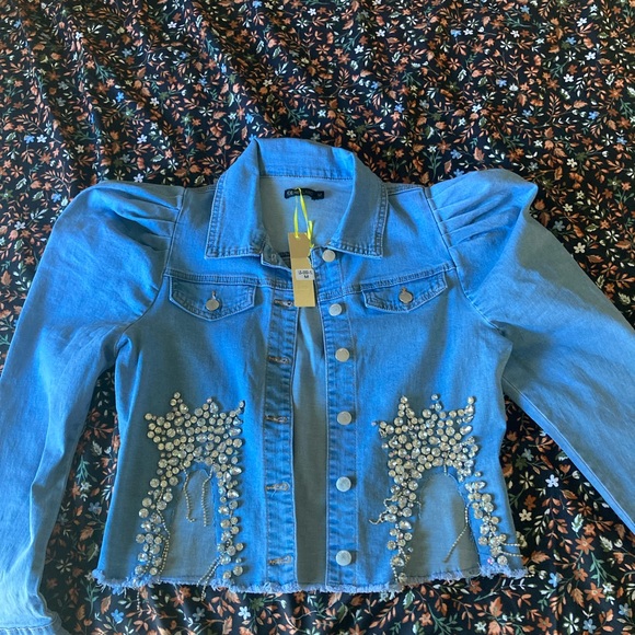 Jacket - Picture 2 of 11